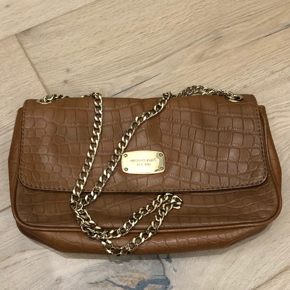 Michael Kors Tan Purse w/ Gold Chain - Picture 3 of 8